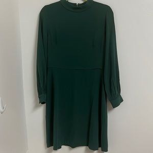 Ann Taylor green dress 💚